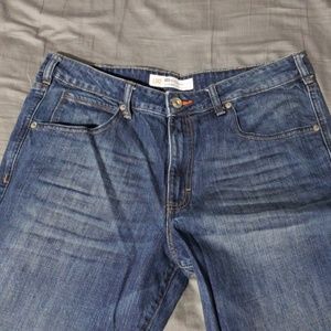 Modern series Lee jeans